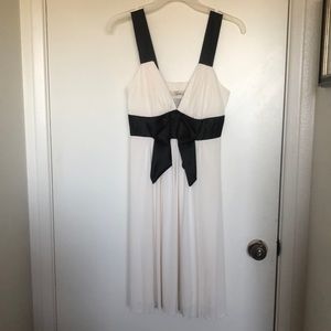 Speecklers Mid-length Size Small, day time or night time dress.